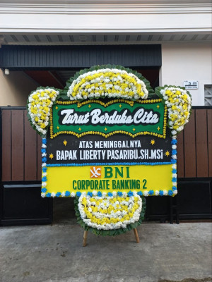 Papan Bunga Duka di Leuwigajah